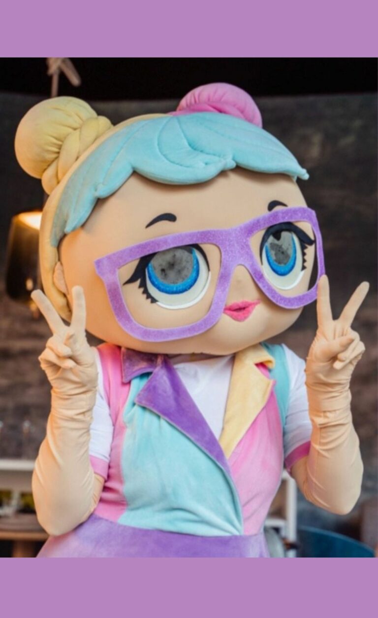 mascotte poupee lol